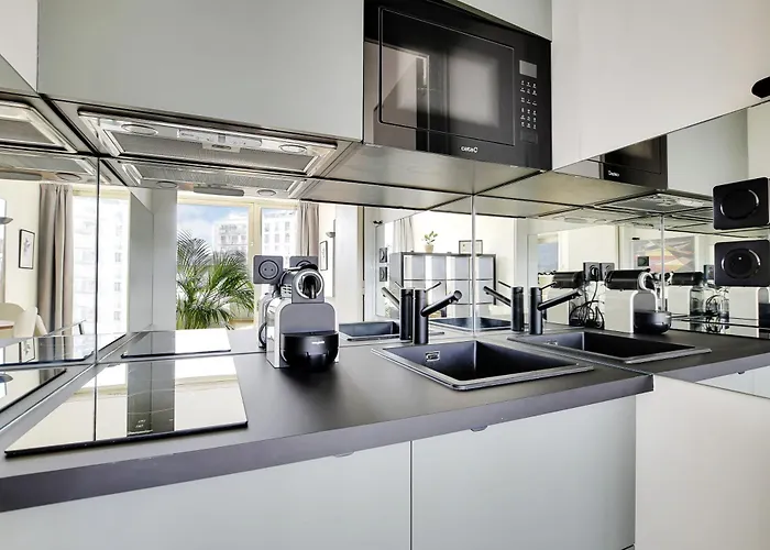 Victor Hugo - Arc De Triomphe - Trocadero פריז